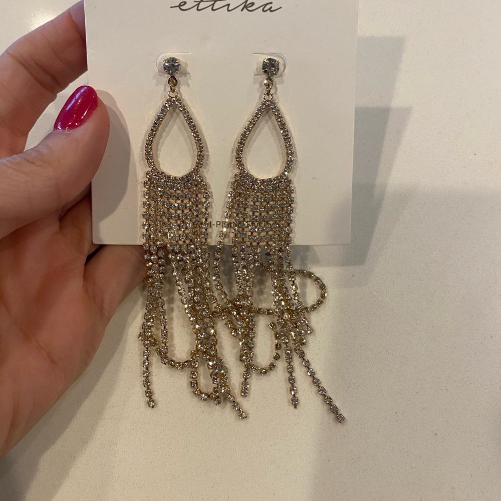 Long rhinestone earrings - Picture 3 of 4